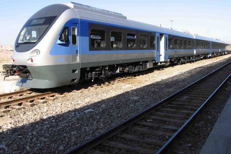 iran-transportaion-Trains